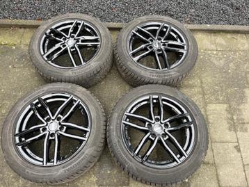 Winterbanden 17" Uniroyal WinterExpert (Fiat 500x / Jeep Ren beschikbaar voor biedingen