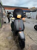 Vespa sprint B klasse, Fietsen en Brommers, Ophalen, Vespa S, Benzine, Klasse B (45 km/u)