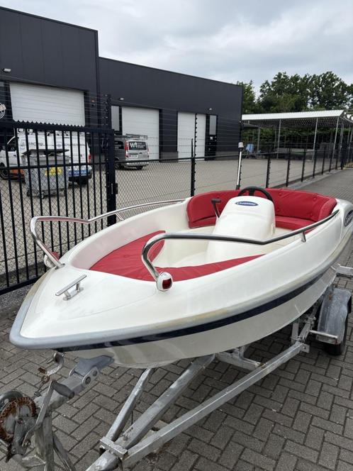 Hele leuke console boot Crescent Freetime 381 met trailer, Watersport en Boten, Vis- en Consoleboten, Zo goed als nieuw, 10 tot 30 pk
