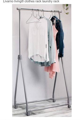 Livarno kleding rek-in verpakking beschikbaar voor biedingen