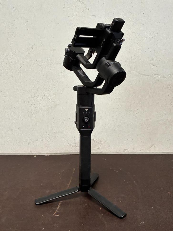DJI Ronin S, TV, Hi-fi & Vidéo, Photo | Trépieds & Rotules, Comme neuf, Autres types, Moins de 150 cm, Enlèvement ou Envoi