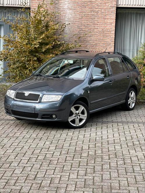 Skoda Fabia 1.4 Essence Break, Autos, Skoda, Entreprise, Achat, Fabia, Essence, Euro 4, Break, 5 portes, Boîte manuelle, Enlèvement