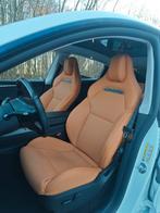 Prestaties van Tesla Model Y, Auto's, Automaat, Euro 6, Wit, Leder