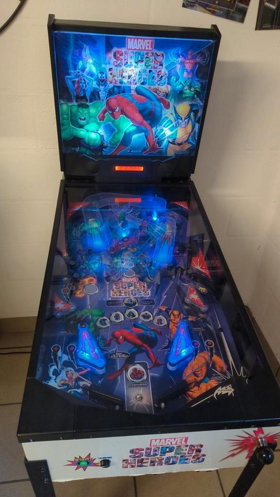 Zizzle Marvel Super Heroes, Collections, Machines | Flipper (jeu), Utilisé, Enlèvement