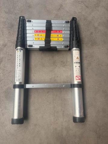 Uitschuifbare, telescopische ladder 260 cm nieuw ! beschikbaar voor biedingen