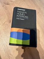 Pantone fashion home interiors Cotton passport, Enlèvement ou Envoi, Comme neuf