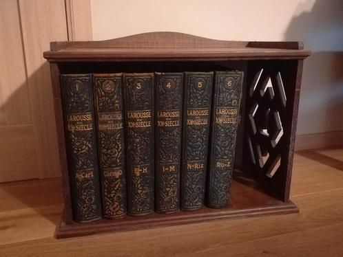 Dictionnaire Larousse du XXe siècle + meuble - 1928, Boeken, Woordenboeken, Gelezen, Frans, Ophalen