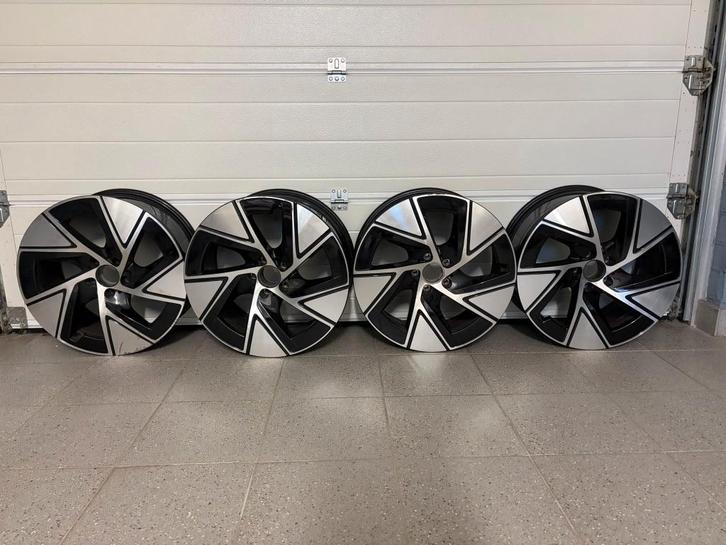 Velgen (4 stuks) - Mercedes GLC 300e (C254), Auto-onderdelen, Banden en Velgen, Velg(en), 19 inch, Personenwagen, Gebruikt, Ophalen