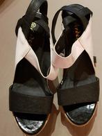 Plateau sandalen M 39, Kleding | Dames, Ophalen of Verzenden, Wit