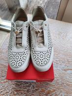 Comfortabele sneakers PIKOLINOS - 39, Beige, Ophalen of Verzenden, Zo goed als nieuw, Sneakers