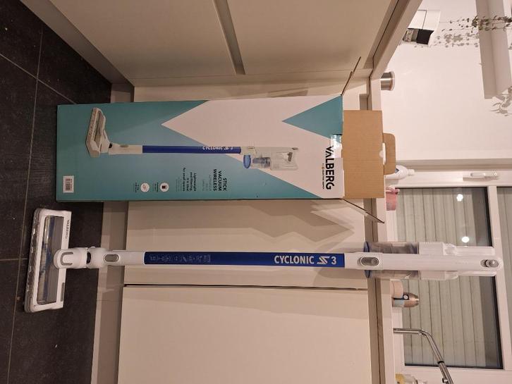 Steelstofzuiger, Elektronische apparatuur, Stofzuigers, Zo goed als nieuw, Stofzuiger, Reservoir, Ophalen