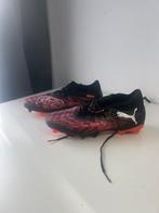 Puma future 8 play, Sport en Fitness, Voetbal, Ophalen, Zo goed als nieuw, Schoenen