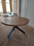 Ronde tafel (hout + metalen poten), Ophalen, Rond, Zo goed als nieuw, Vijf personen of meer