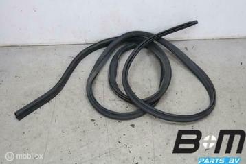 Achterkleprubber VW Caddy 2K 2K0823193H beschikbaar voor biedingen