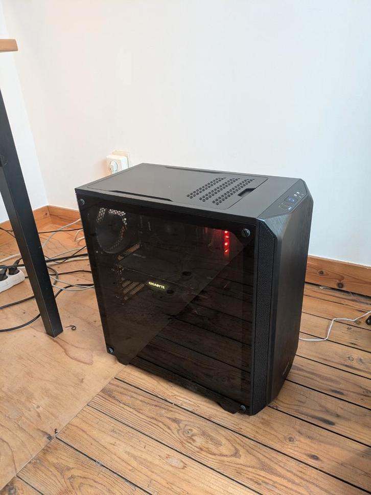 Gaming desktop pc, Computers en Software, Desktop Pc's, Zo goed als nieuw, 3 tot 4 Ghz, SSD, 16 GB, Met videokaart, Gaming, Ophalen