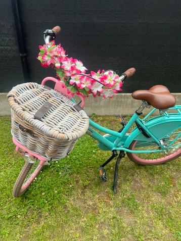 Meisjesfiets  beschikbaar voor biedingen