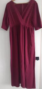 Jurk shein met cape bordeaux., Kleding | Dames, Jurken, Ophalen of Verzenden, Nieuw, Maat 42/44 (L)