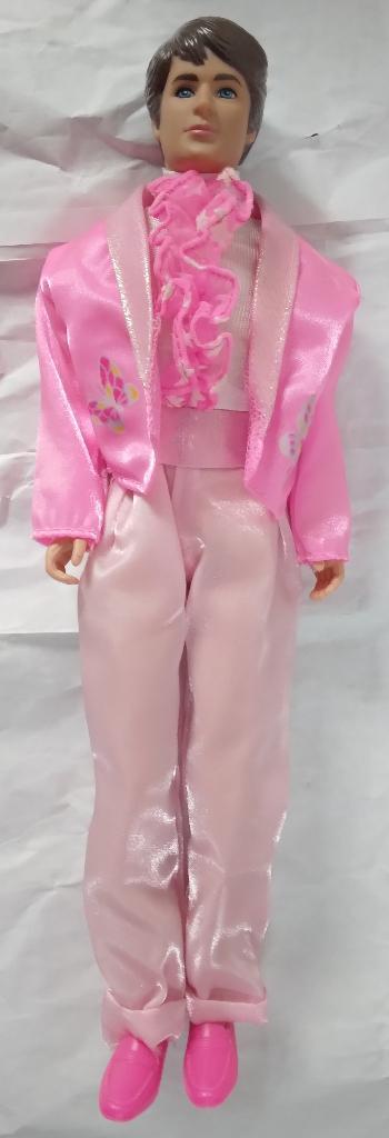 Ken - Rose smoking, Kinderen en Baby's, Speelgoed | Poppen, Gebruikt, Barbie, Ophalen