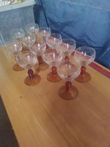 Ancien verre a vin rouge x12, Enlèvement ou Envoi, Comme neuf, Vin rouge