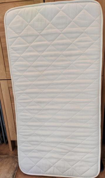 Kinder matras 1.40 x 70 cm. beschikbaar voor biedingen