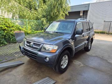 Mitsubishi Pajero 3.2 DI-D Lichte Vracht / 7 Zitplaatsen  beschikbaar voor biedingen