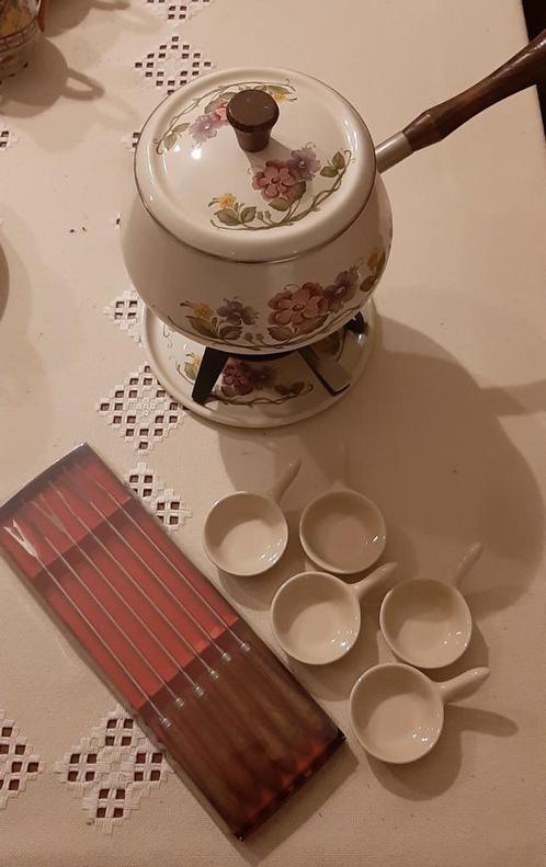 Emaille fondueset, Elektronische apparatuur, Fonduesets, Zo goed als nieuw, Fondueset, Brander, Ophalen of Verzenden