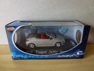 1:43 Solido Peugeot 206 CC open of gesloten cabrio beschikbaar voor biedingen