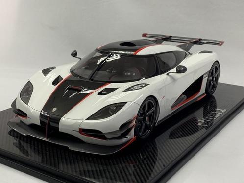 1:8 Koenigsegg ONE:1 Frontiart wit / rood nieuw !!, Hobby & Loisirs créatifs, Voitures miniatures | 1:5 à 1:12, Neuf, Voiture