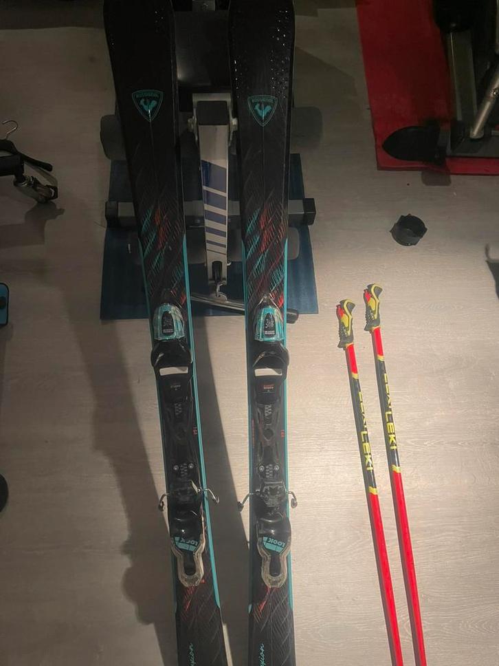 Rossignol Tiener skies + Leki stokken, Sports & Fitness, Ski & Ski de fond, Bâtons, Rossignol, Enlèvement