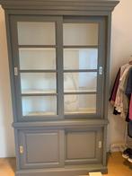 Vitrinekast, 100 tot 150 cm, 200 cm of meer, Glas, 25 tot 50 cm
