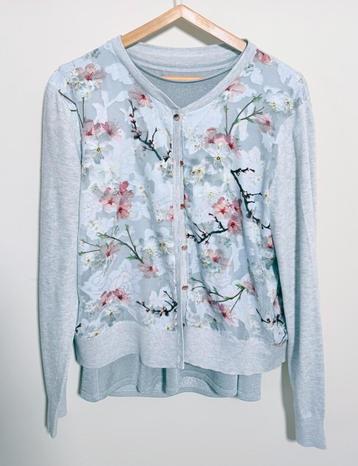 Ted Baker / Jaynii Oriental Blossom Cardigan met grijs topje beschikbaar voor biedingen