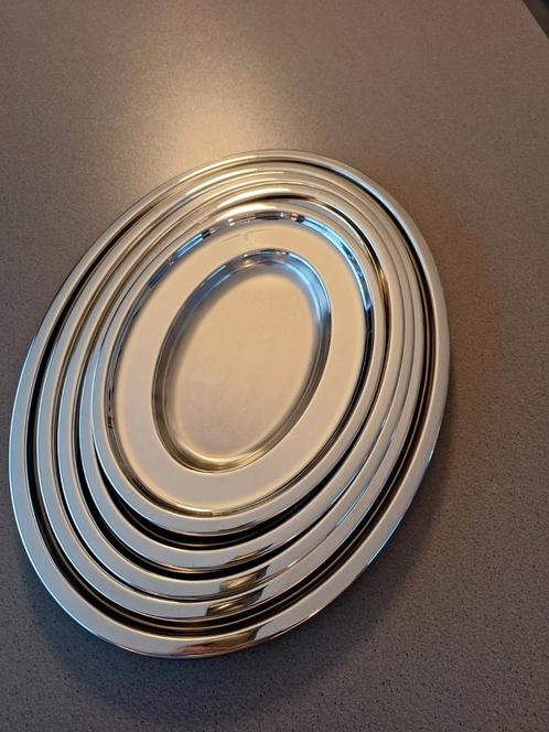 Inox serveerschalen, Huis en Inrichting, Keuken | Servies, Zo goed als nieuw, Schaal of Schalen, Effen, Overige materialen, Ophalen of Verzenden
