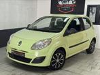 Renault clio 1.2i / 2009 / 84.000km / garantie 12mois.., Auto's, 4 zetels, Twingo, Bedrijf, Handgeschakeld