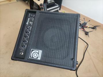 Ampeg BA 108 V2 ampli basse disponible aux enchères