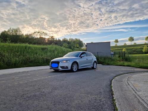Audi A3 8V sportback serie ULTRA !!!, Auto's, Audi, Particulier, A3, ABS, Adaptive Cruise Control, Airbags, Airconditioning, Autonomous Driving