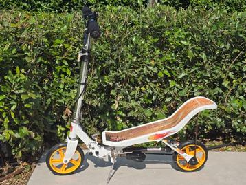 Space scooter step beschikbaar voor biedingen