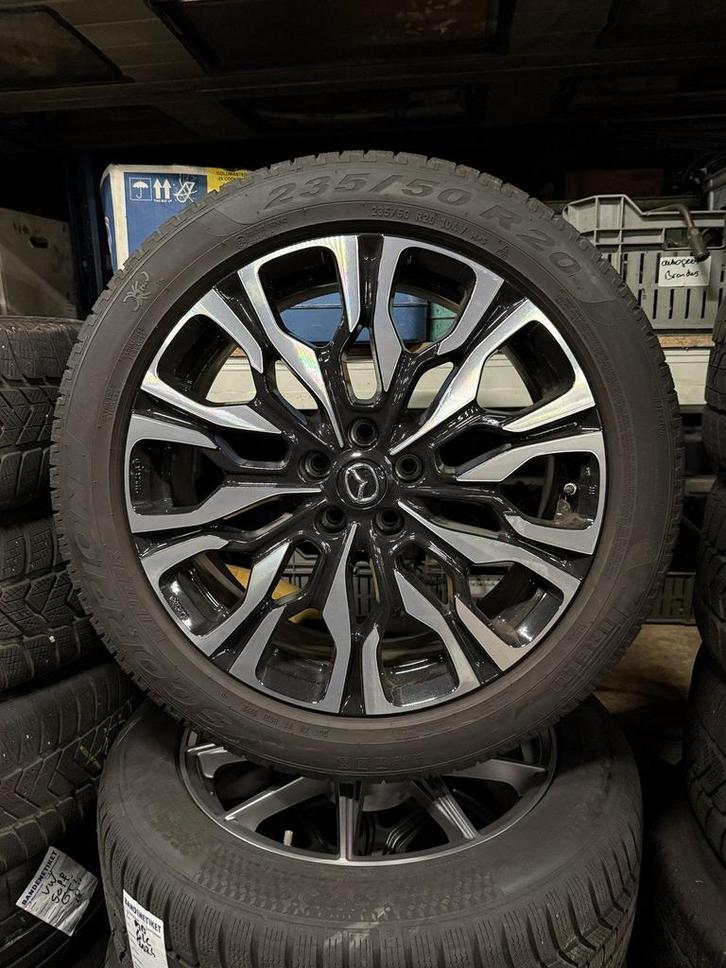 Winterset Mazda CX-60, Auto-onderdelen, Banden en Velgen, Banden en Velgen, Winterbanden, 20 inch, 235 mm, Personenwagen, Gebruikt