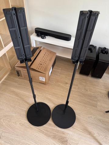 2x IKEA SYMFONISK Standaard voor boekenplankspeaker, zwart beschikbaar voor biedingen