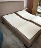 Lit / sommier électrique beka, Maison & Meubles, Neuf, Gris, Queen size, Enlèvement