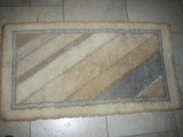 Bedtapijt  60 x 100 cm  beschikbaar voor biedingen