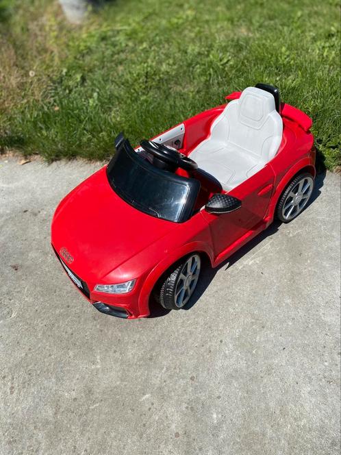 Audi tt RS (met 10Ah motobatterij), Hobby en Vrije tijd, Modelbouw | Radiografisch | Auto's, Zo goed als nieuw, Ophalen