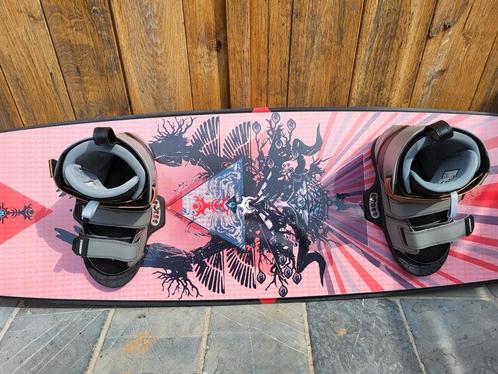 Wakeboard 140, Watersport en Boten, Wakeboarden, Zo goed als nieuw, Ophalen