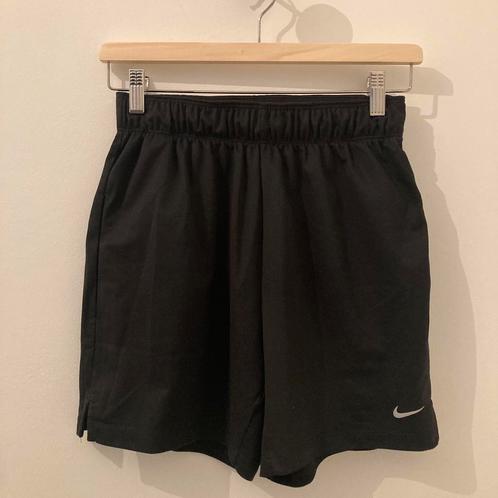 Short Nike, Kleding | Dames, Sportkleding, Nieuw, Maat 34 (XS) of kleiner, Zwart, Ophalen of Verzenden