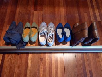 3 paar schoenen en 2 paar laarzen beschikbaar voor biedingen