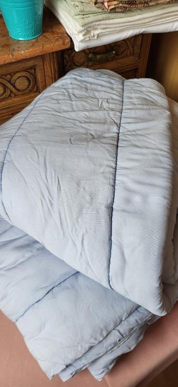 Dekbed 2 pers Kleur:blauw Details zie omschrijving beschikbaar voor biedingen
