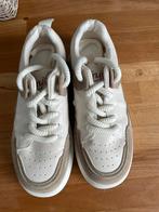 Smiley sportschoenen, Kleding | Dames, Schoenen, Ophalen, Beige, Overige typen, Zo goed als nieuw