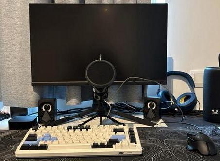 Gaming setup, Computers en Software, Desktop Pc's, Zo goed als nieuw, 4 Ghz of meer, HDD, SSD, 16 GB, Met videokaart, Met monitor