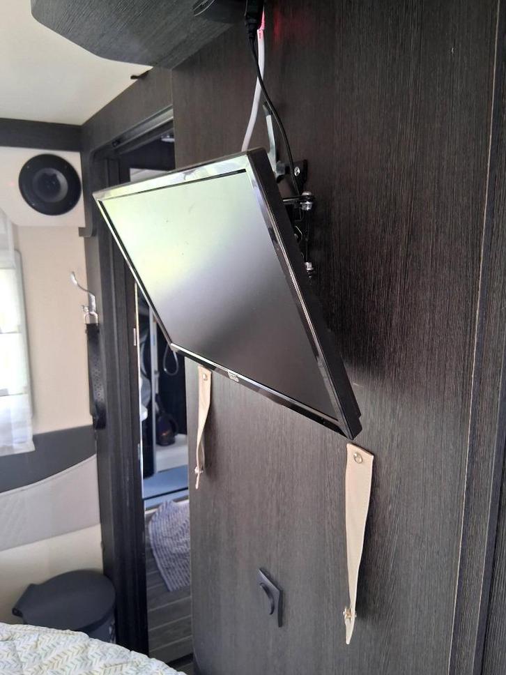 Magix 66XT automatische 4-zits camper, Caravans en Kamperen, Mobilhomes, Particulier, tot en met 4, Integraal, Ford, Ford, Diesel