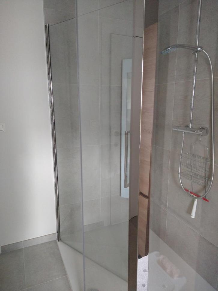 Douchewand Novellini - in verpakking, Doe-het-zelf en Bouw, Sanitair, Nieuw, Douche, Chroom, Glas, Ophalen