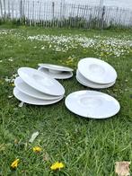 Set van 9 witte, speciale soepborden, Huis en Inrichting, Keuken | Servies, Bord(en), Gebruikt, Ophalen, Porselein